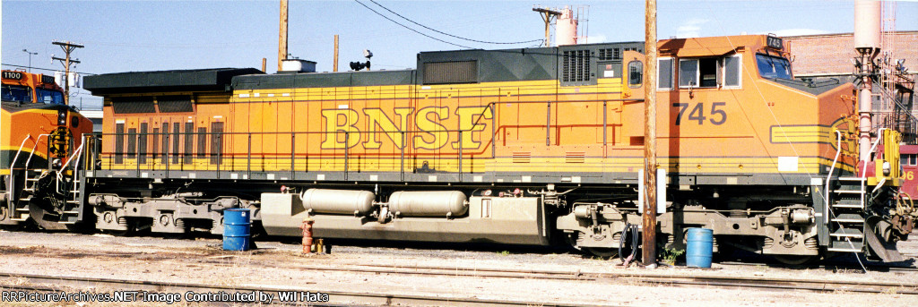 BNSF C44-9W 745